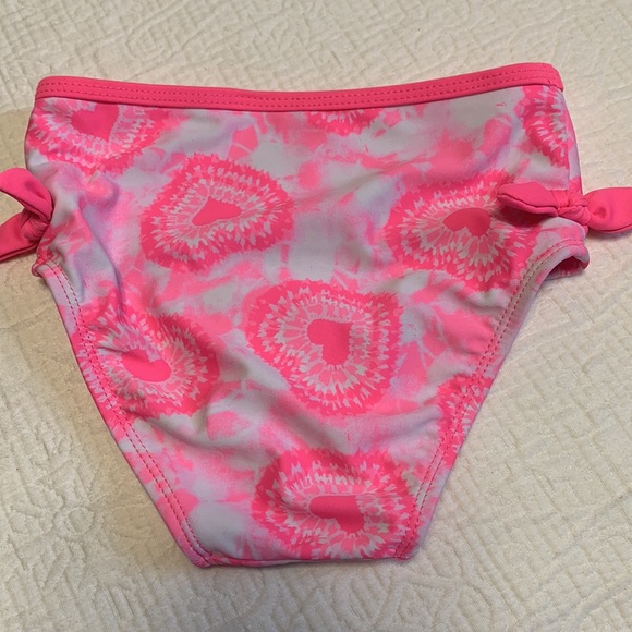 18-24m (4/$20) Swimsuit Bottoms by Old Navy and Joe Fresh - Picture 3 of 14